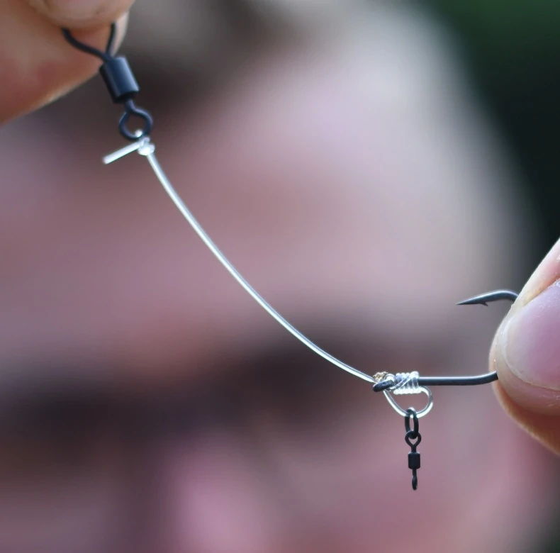 Micro obratlík s kroužkem vel. 20